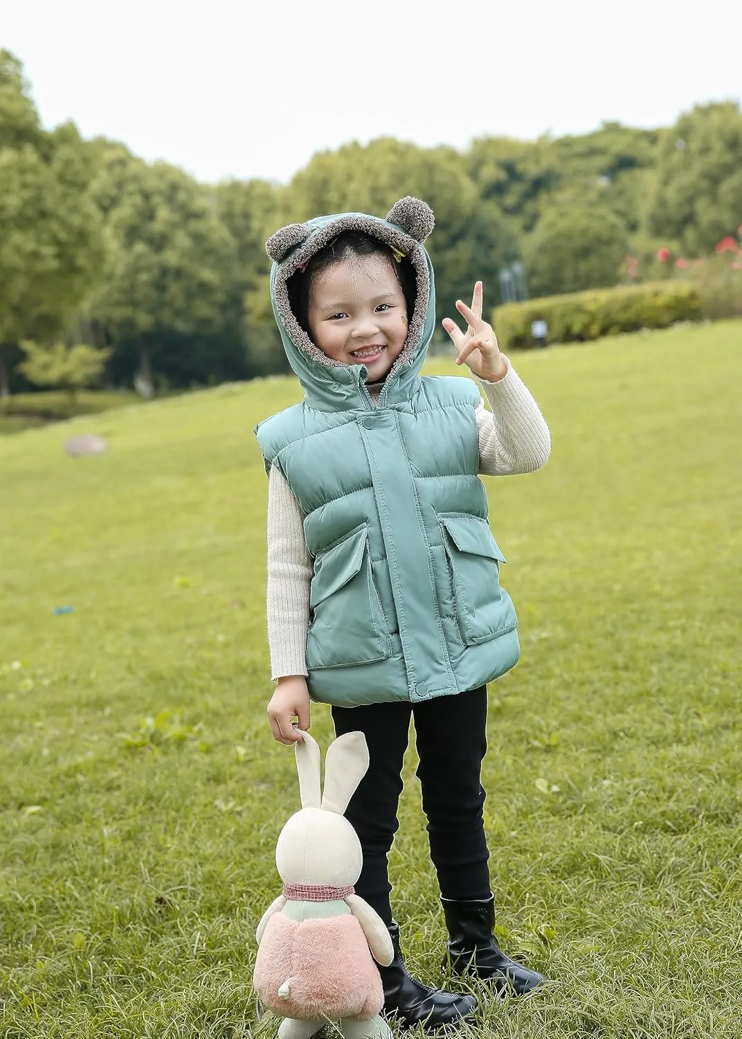 AIWUHE Toddler Boys Girls Hooded Puffer Vest Padded Warm Winter Jacket Sleeveless Bear ears Zipper Up Coat with pocket 1-7Y