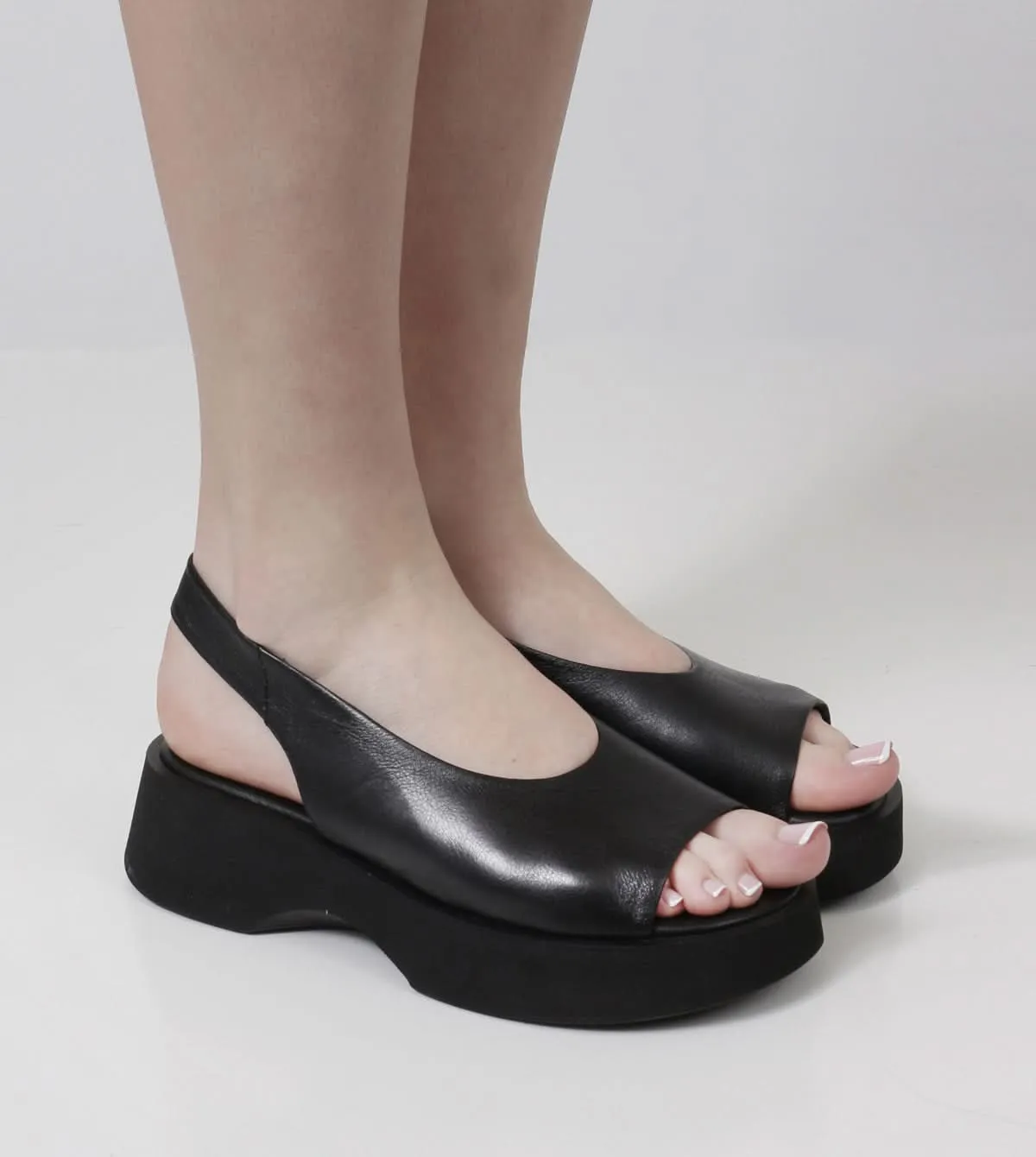 Alfea Flatform Sandals by S Sempre Di