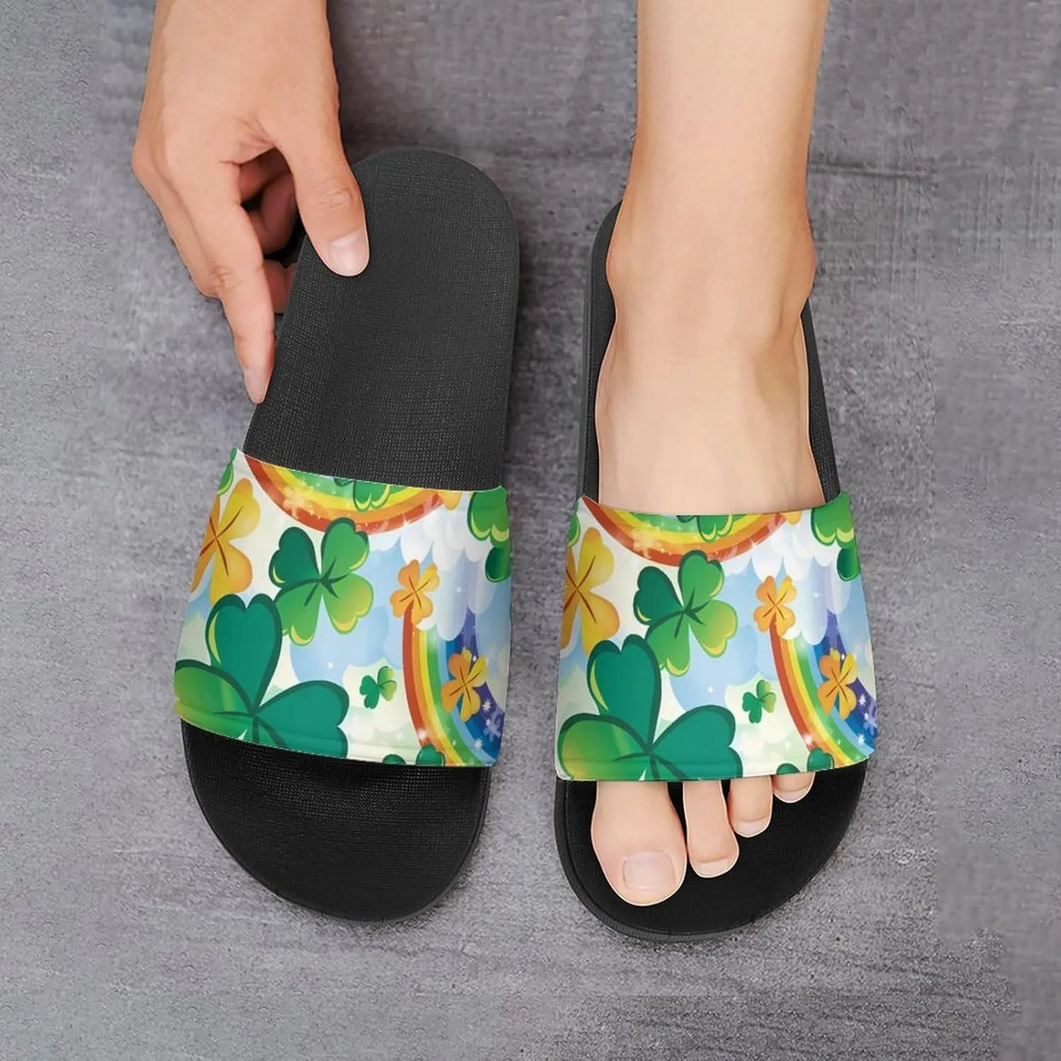 Bald Eagle U.S. Flag House Sandals Non Slip Slippers Quick Drying Bathroom Shower Shoes for Women Men