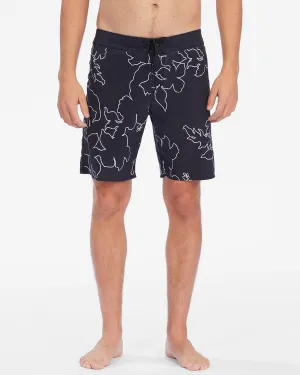 Billabong Sundays Pro Boardshort - Black / White