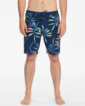 Billabong Sundays Pro Boardshort - Deep Blue