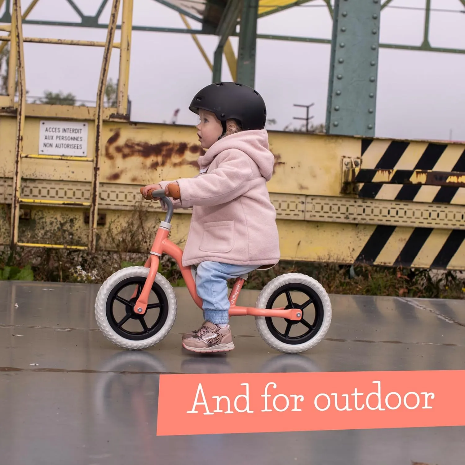 Chillafish Charlie Toddler Balance Bike, Lightweight 10-Inch Bike for Boys & Girls 2 to 4 Years Old, Adjustable Seat, Carry Handle & No-Puncture Tires
