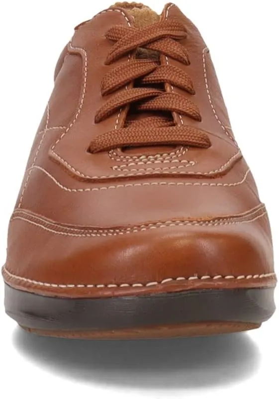 Clarks Women's Appley Tie Oxford