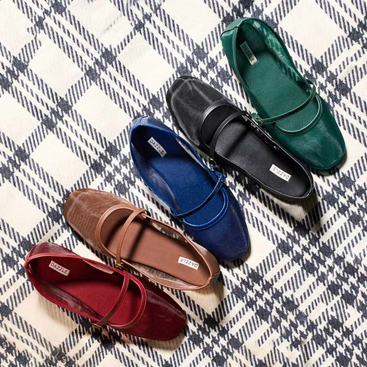 Dazzle By Sarah - Belluxe (Maroon) Flat