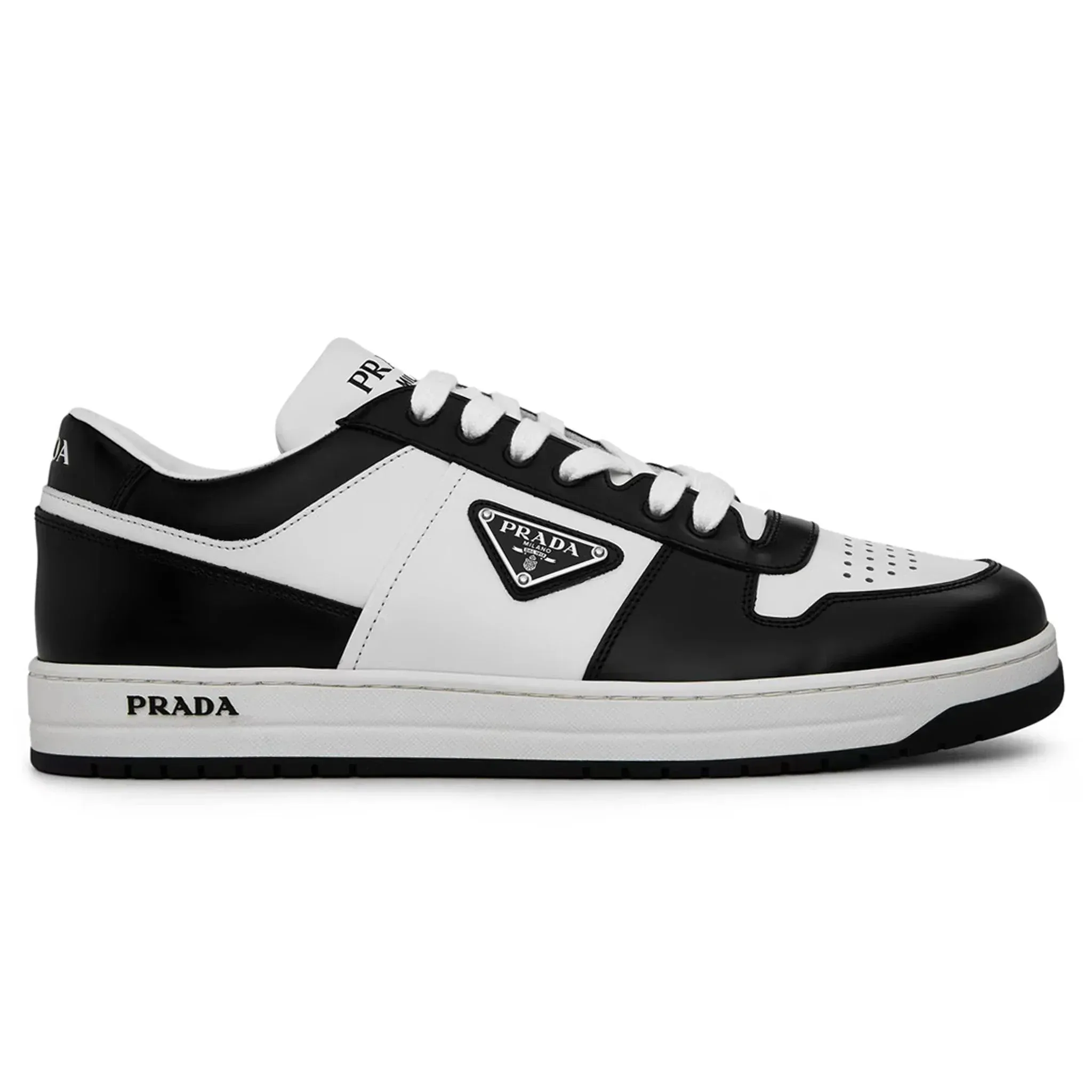 Downtown Leather Low Top White Black Sneaker