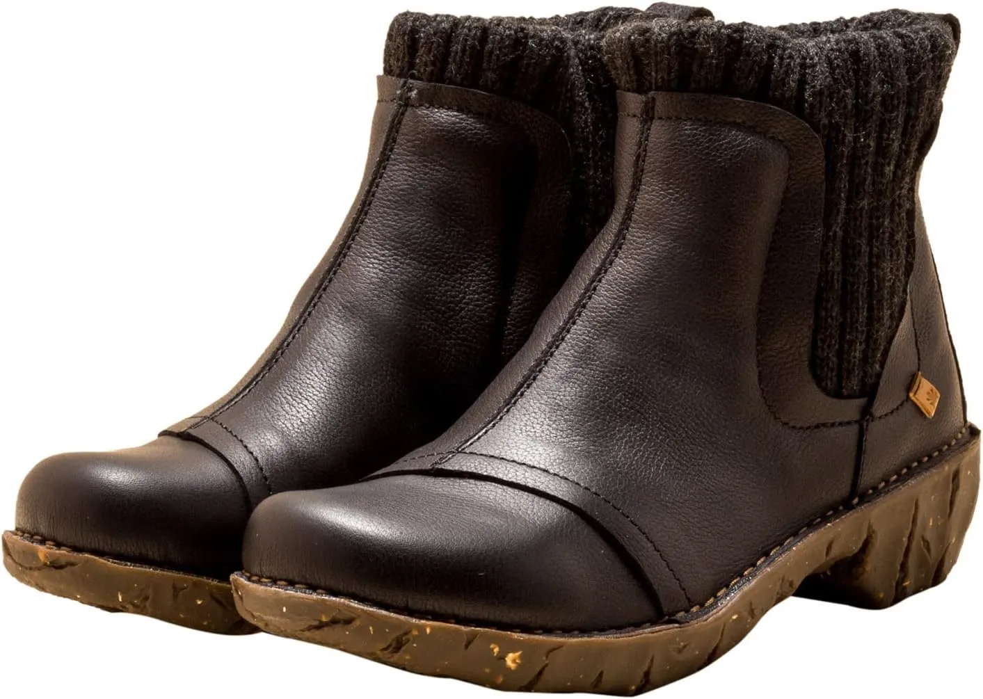 El Naturalista Women's Oxford Boot