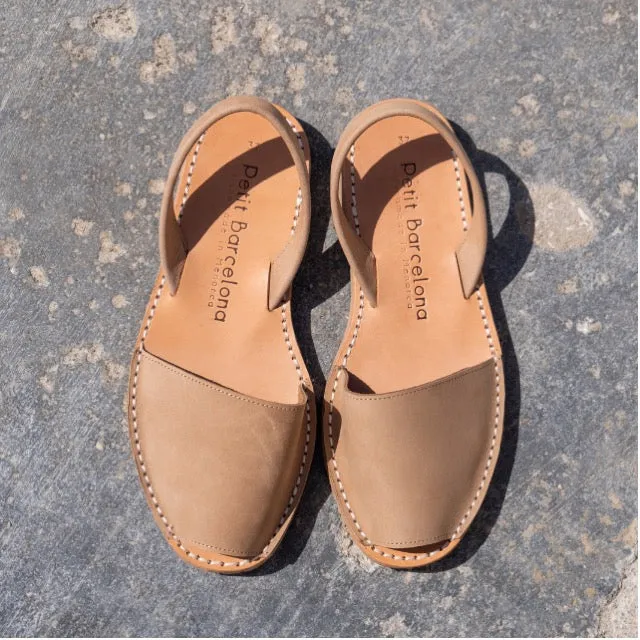 Flat Avarcas | Tan