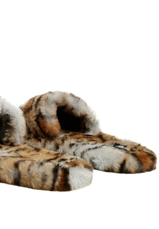 FURRY ZEBRA FLAT SLIDES