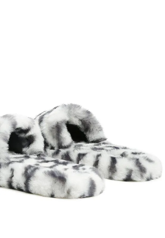 FURRY ZEBRA FLAT SLIDES