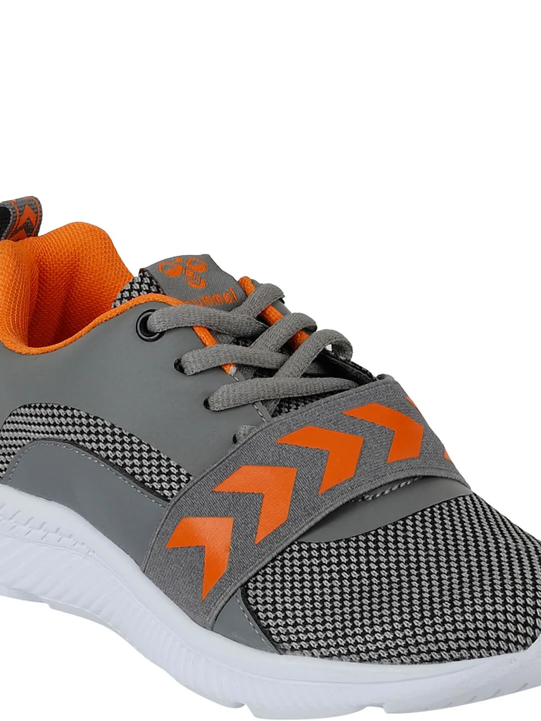 Hummel Lutz Men Grey Training Shoes
