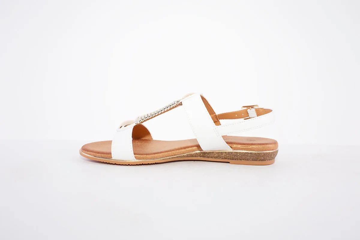 LUNAR- JLH276 RENOIR-FLAT FASHION SANDAL - WHITE