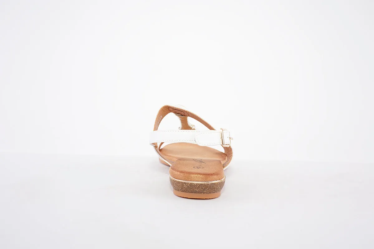 LUNAR- JLH276 RENOIR-FLAT FASHION SANDAL - WHITE