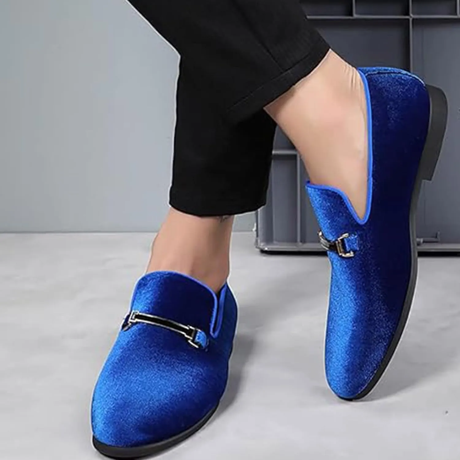 Men Formal Ball Shoes Velvet Loafers red Wedding Horsebit Flat Party Fashion Driving Shoes