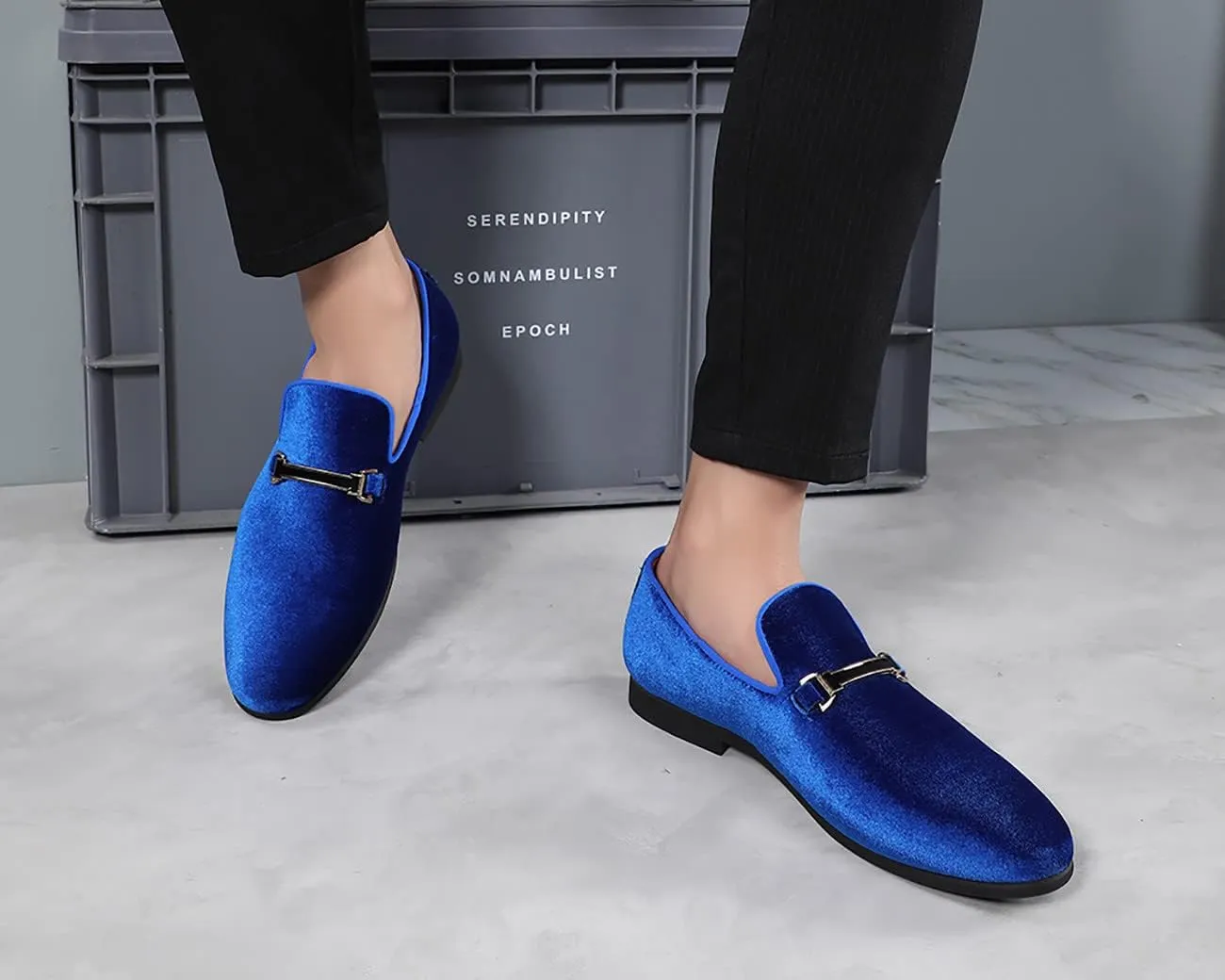 Mens Blue Dress Shoe Prom Velvet Loafers Red Wedding Shoes Horsebit Flat Driving Moccasin Shoes for Men