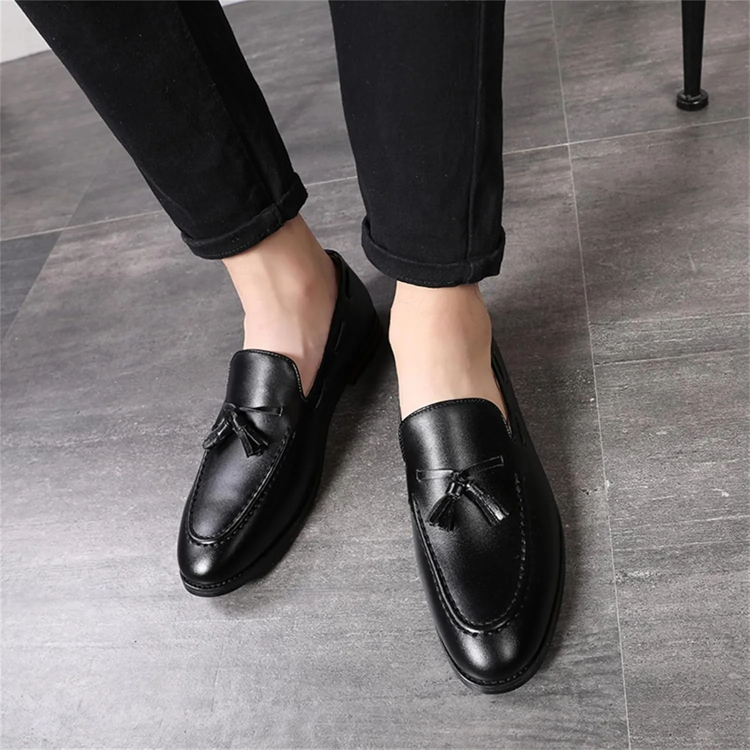 Men's Slip-On Soft Leather Tassels Loafers Fashion Casual Flats Moccasin Shoes for Business Formal Work Office Dress Penny Shoes