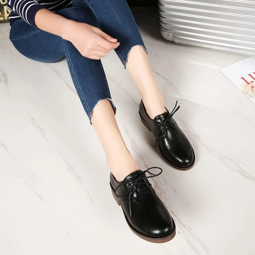 MIOKE Women's Classic Flat Saddle Oxford Shoes Lace Up Wingtip Perforated Low Heel Vintage School Brogues