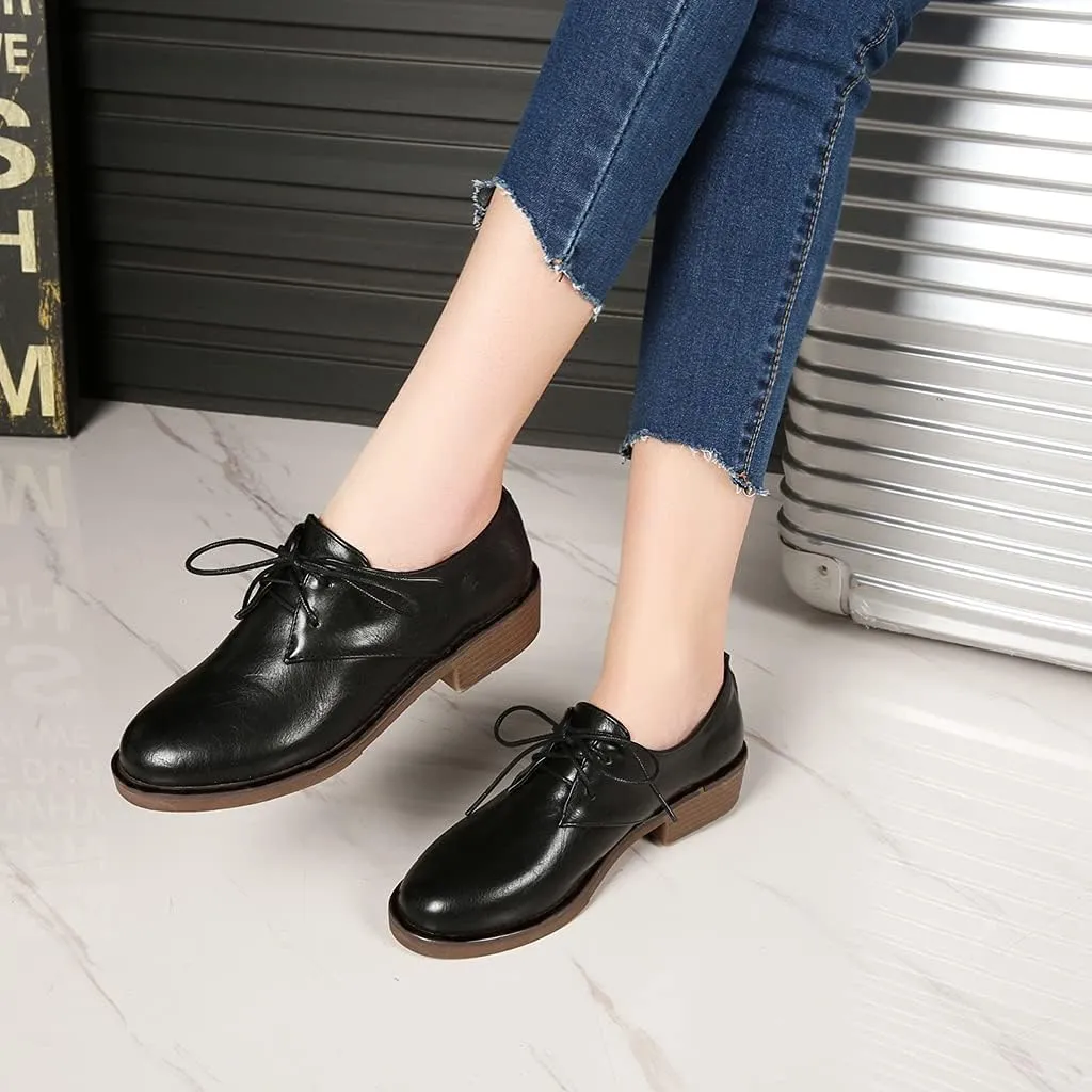 MIOKE Women's Classic Flat Saddle Oxford Shoes Lace Up Wingtip Perforated Low Heel Vintage School Brogues