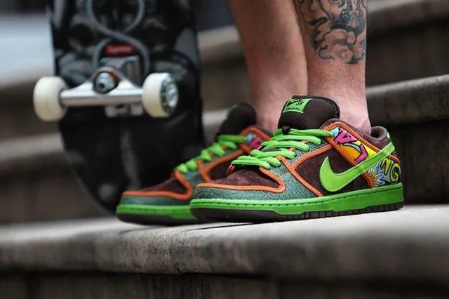 Nike SB Dunk Low De La Soul (2015)