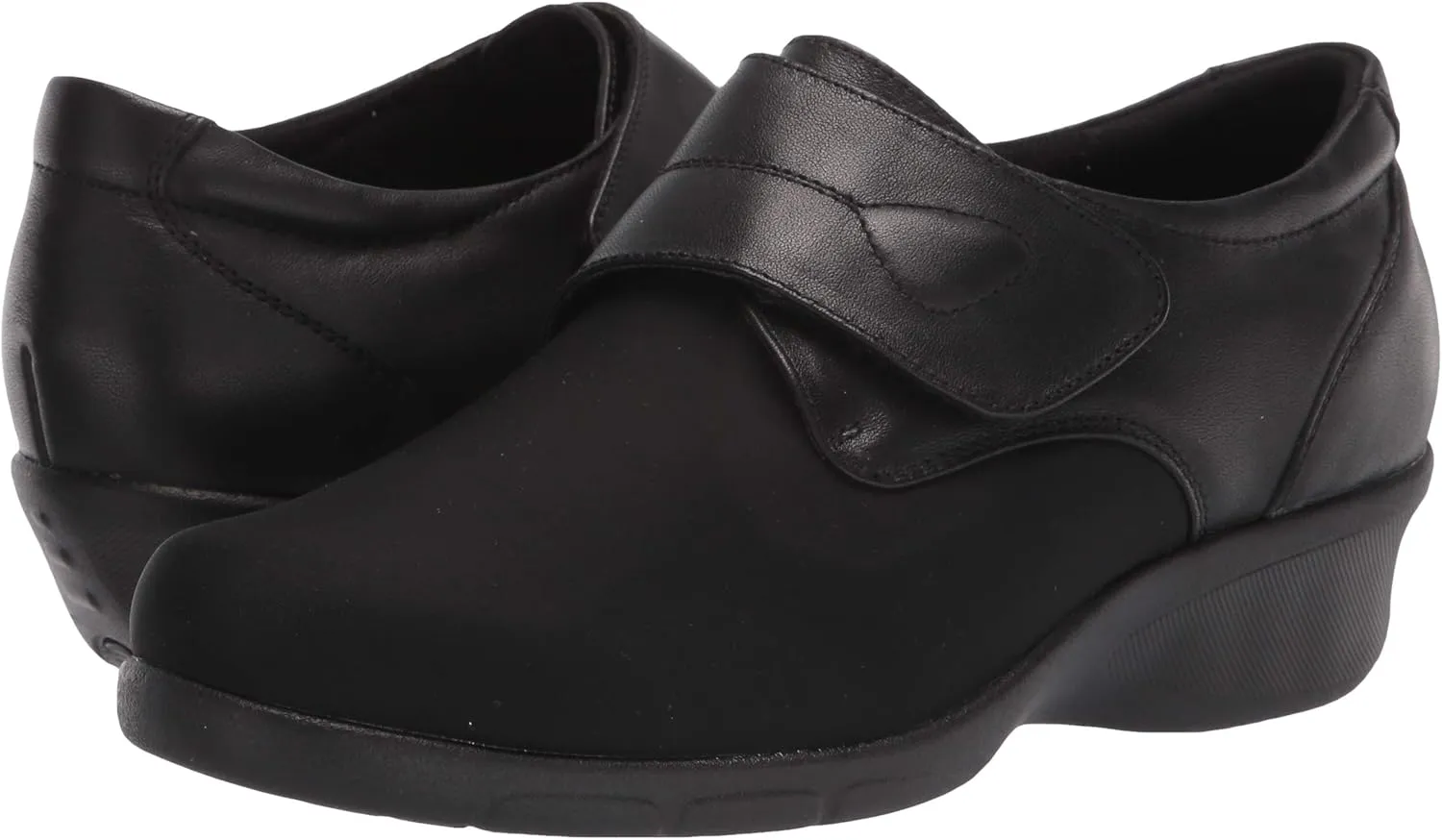 Propét Women's Wilma Hook and Loop Oxford
