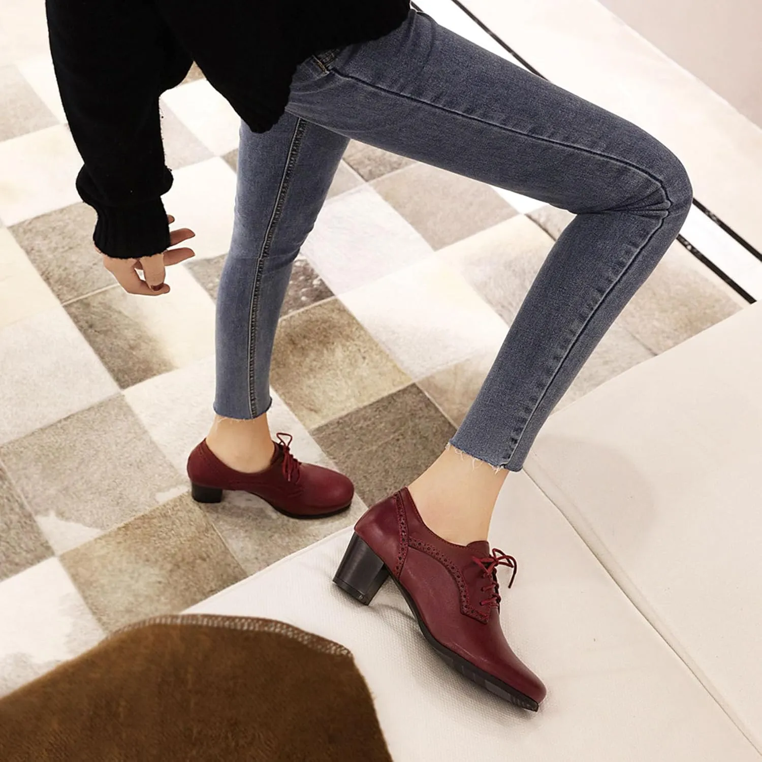 SHEMEE Women's Chunky Mid Heels Oxfords Vintage Round Square Toe Block Heeled Brogues Lace Up Work Offic Dress Shoes