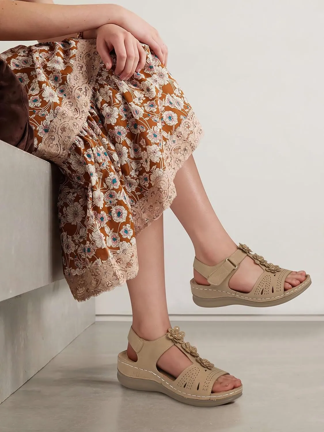 TEMOFON Wedge Sandals for Women Comfortable: Open Toe Sandals with Low Wedges - Dressy Summer Casual Sandals - Flat Comfy Walking Sandals