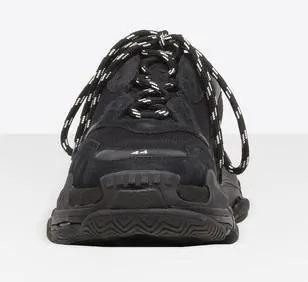 Triple S Trainer, Black
