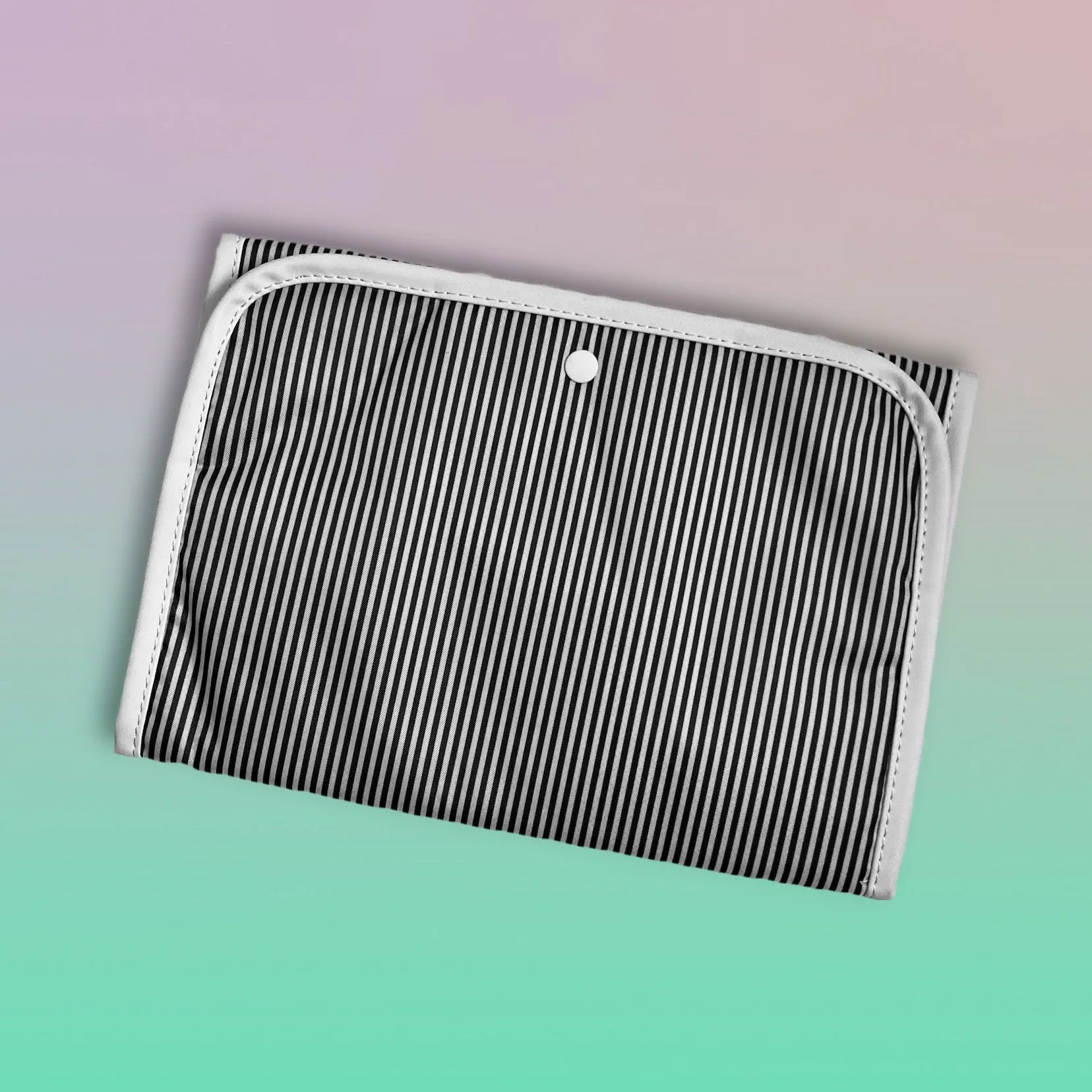 Versatile padded pouch