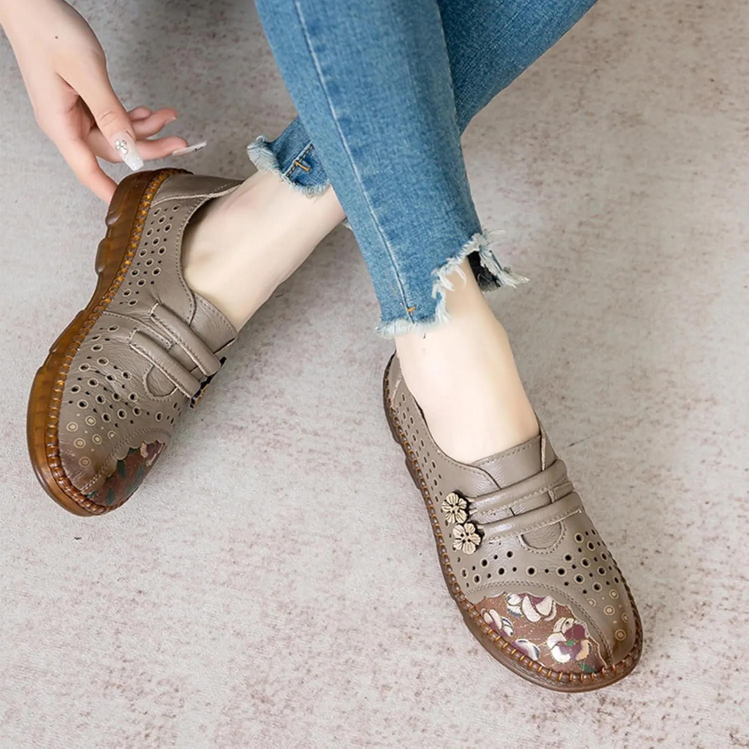 Women's Leather Slip On Casual Dress Shoes,Comfort Vintage Print Frog Button Non-Slip Softsole Oxford Penny Loafers